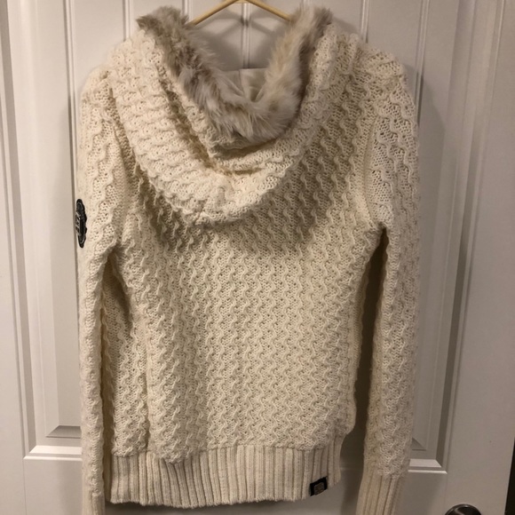 Sweater - Picture 3 of 6